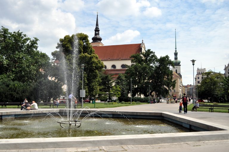 Radnice Brna-střed nemá peníze na drahou opravu parku. Sebere je z fondu na opravu městských bytů